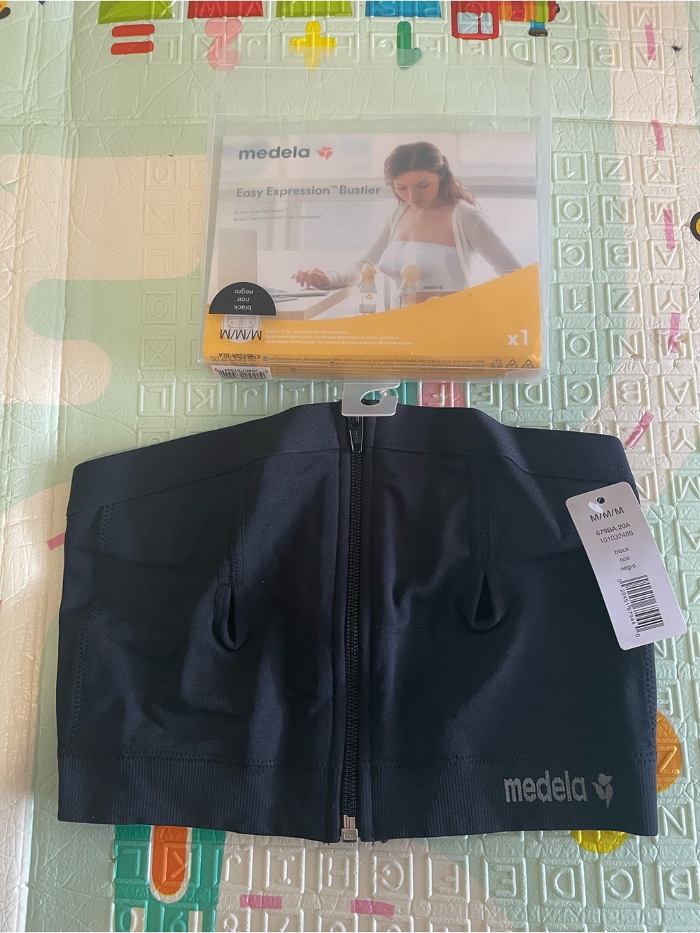 Medela Bustier Hands-Free Pumping